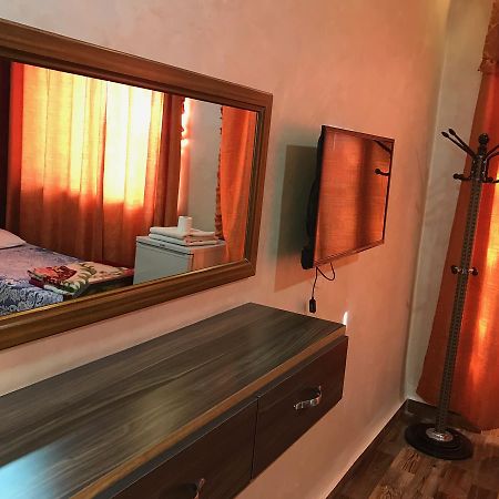 Sun Rise Hotel & Hostel & Tours Аман Екстериор снимка