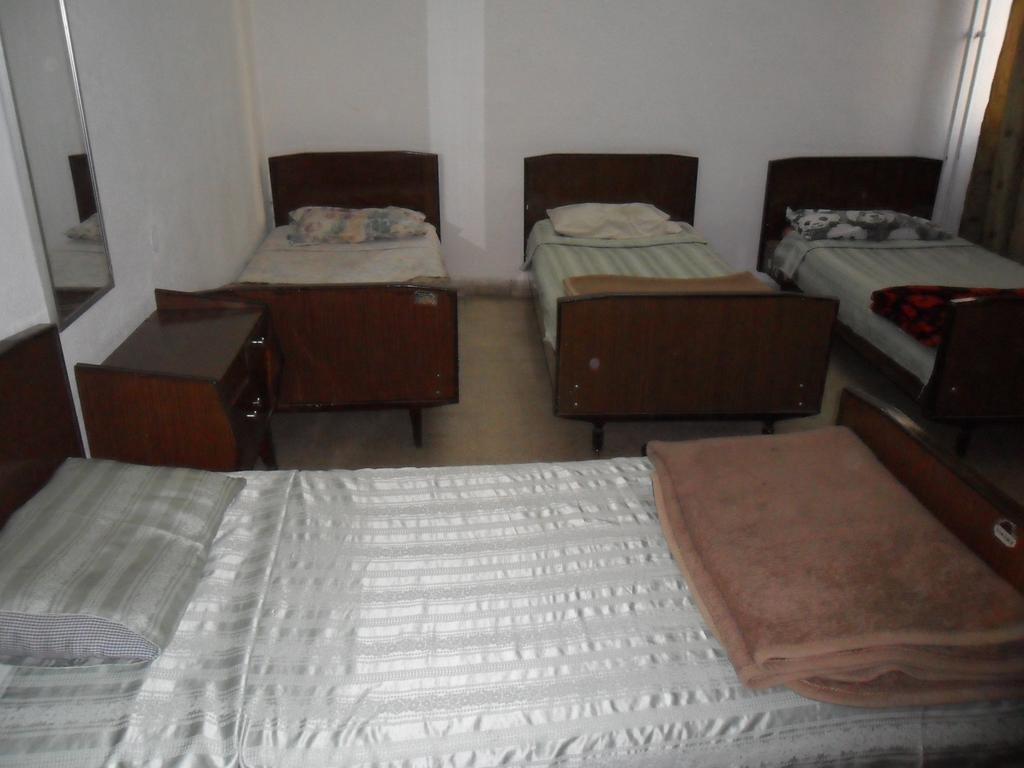 Sun Rise Hotel & Hostel & Tours Аман Стая снимка