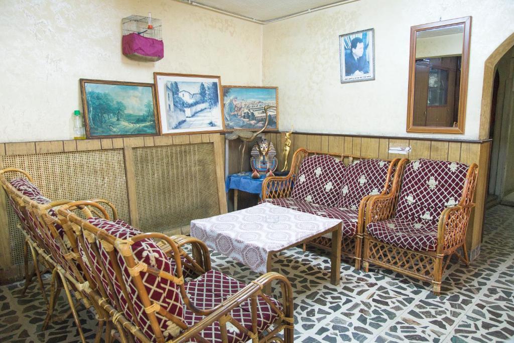 Sun Rise Hotel & Hostel & Tours Аман Екстериор снимка
